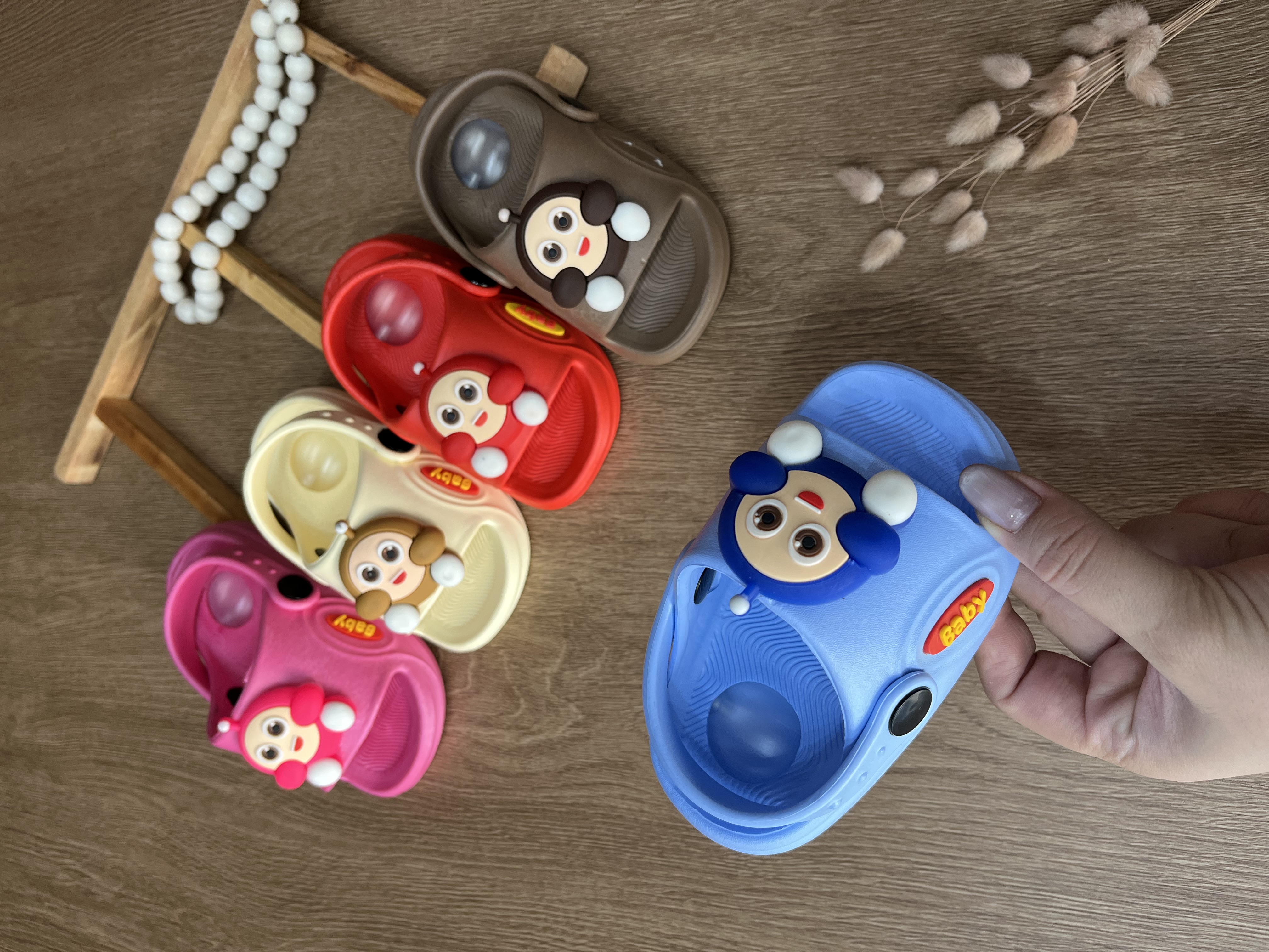 کراکس سوتی واندا