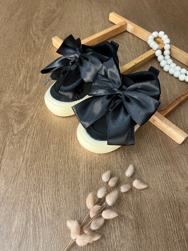 ونس پاپیونی بچگانه