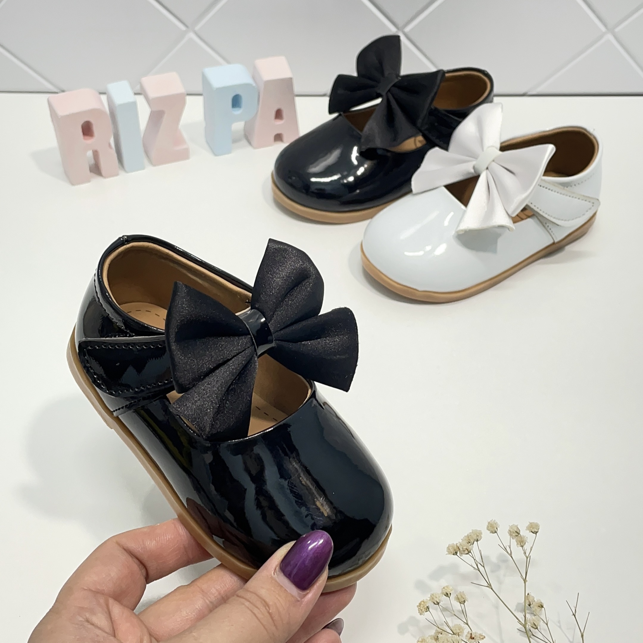 کفش پاپیونی جانا