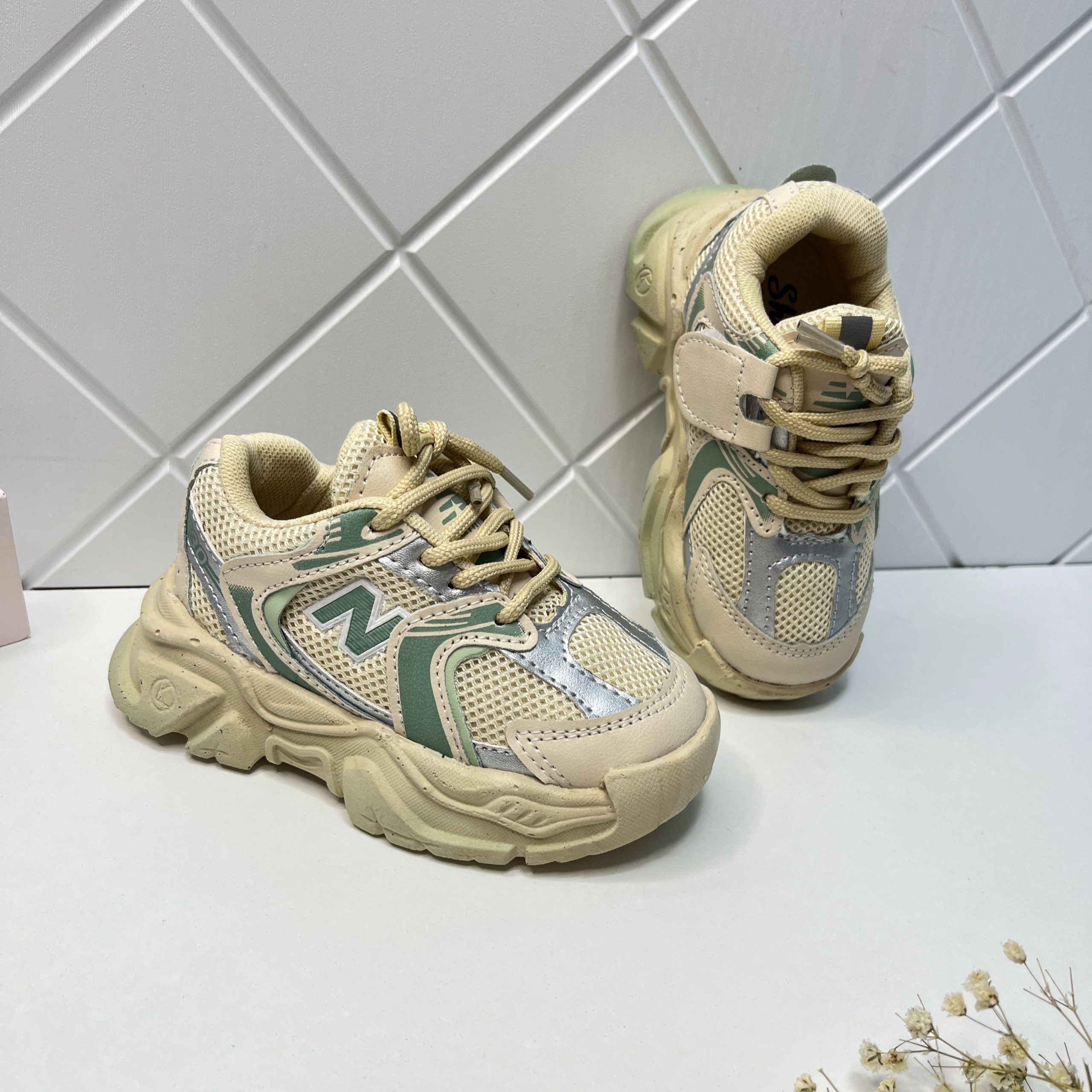 کتونی نیوبالانس 530 - Image 6