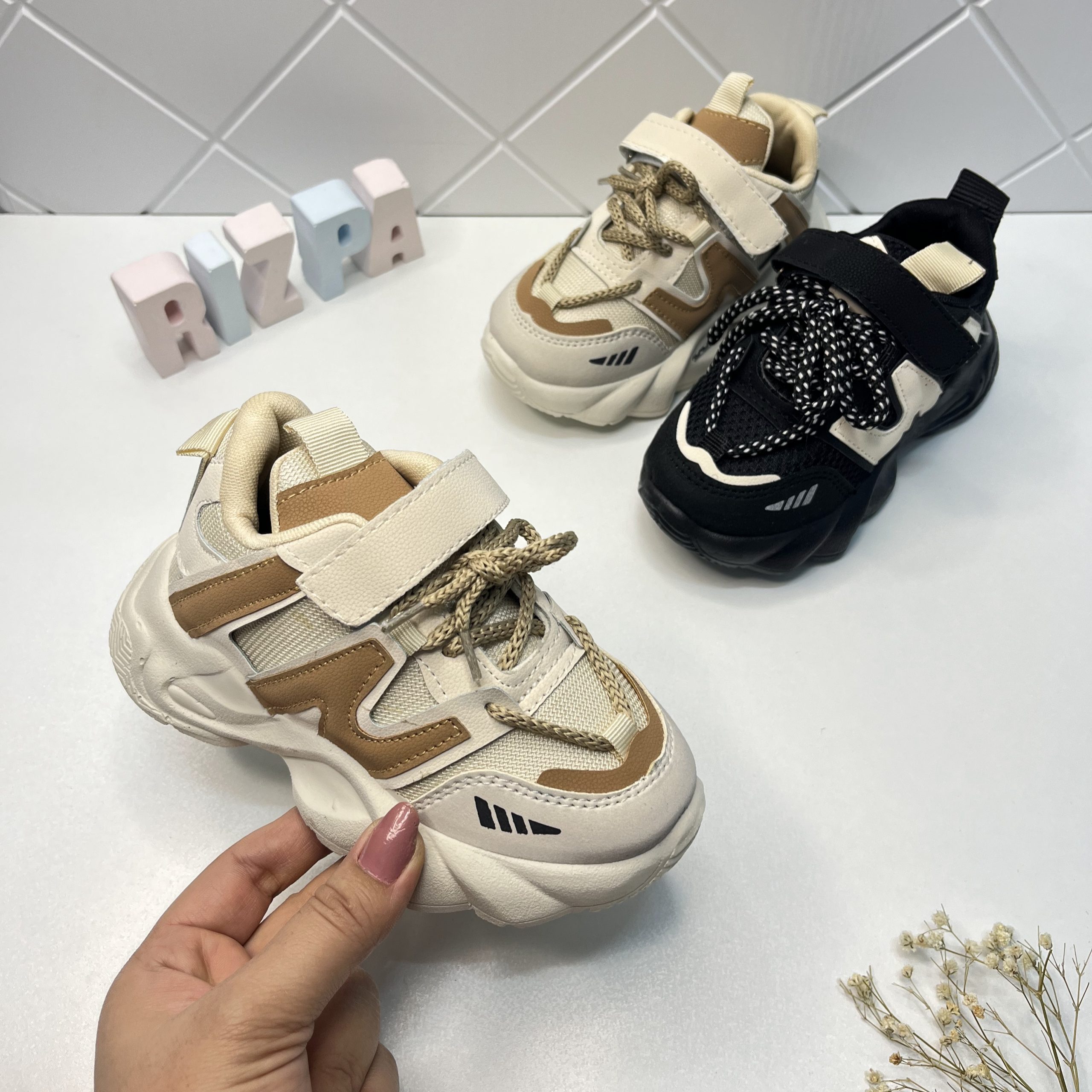 کتونی لژدار نیوبالانس