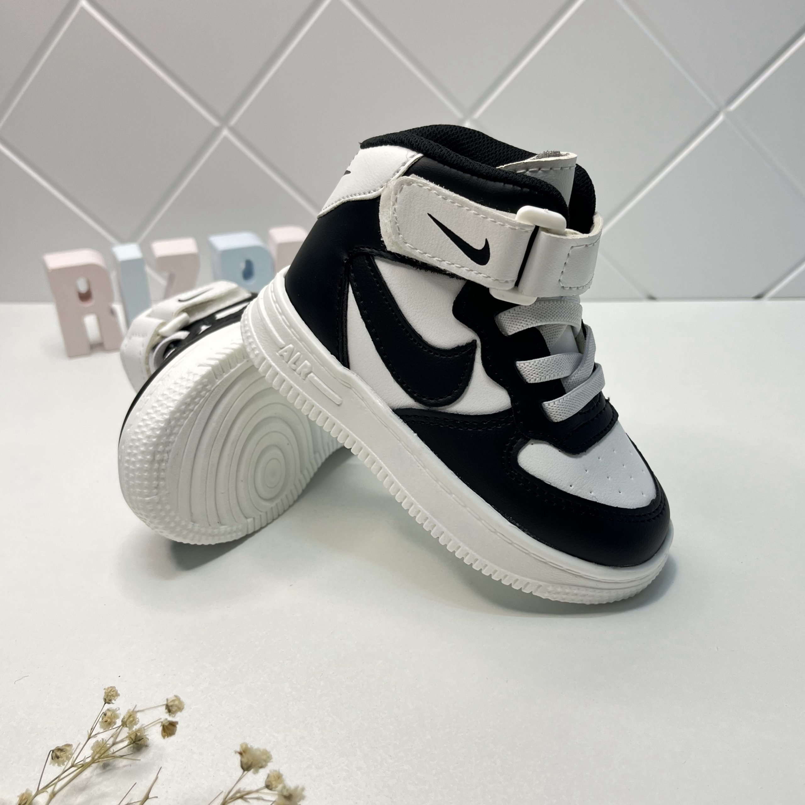 نیمساق نایک جردن - Image 3