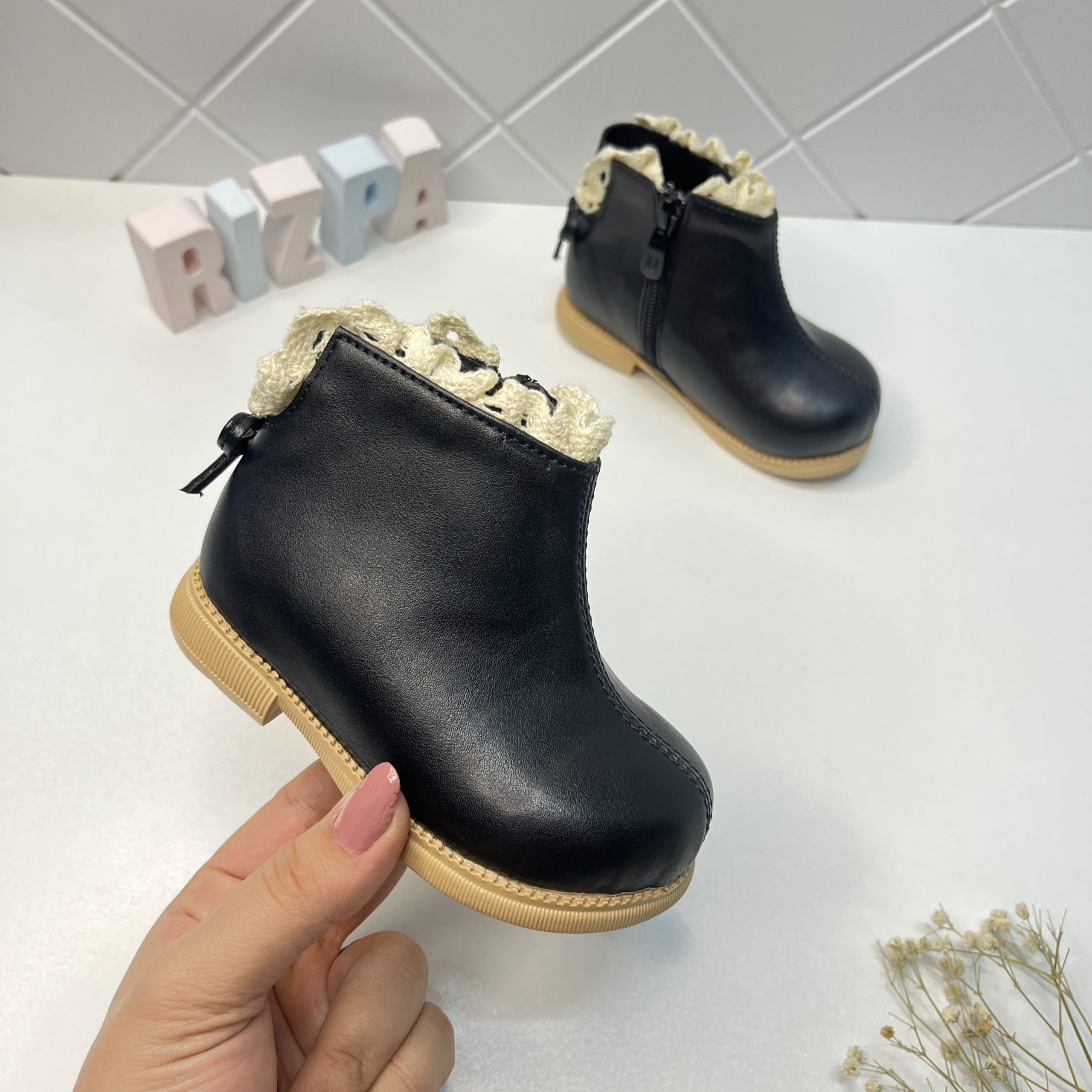 بوت پشت پاپیونی مدل نیکا