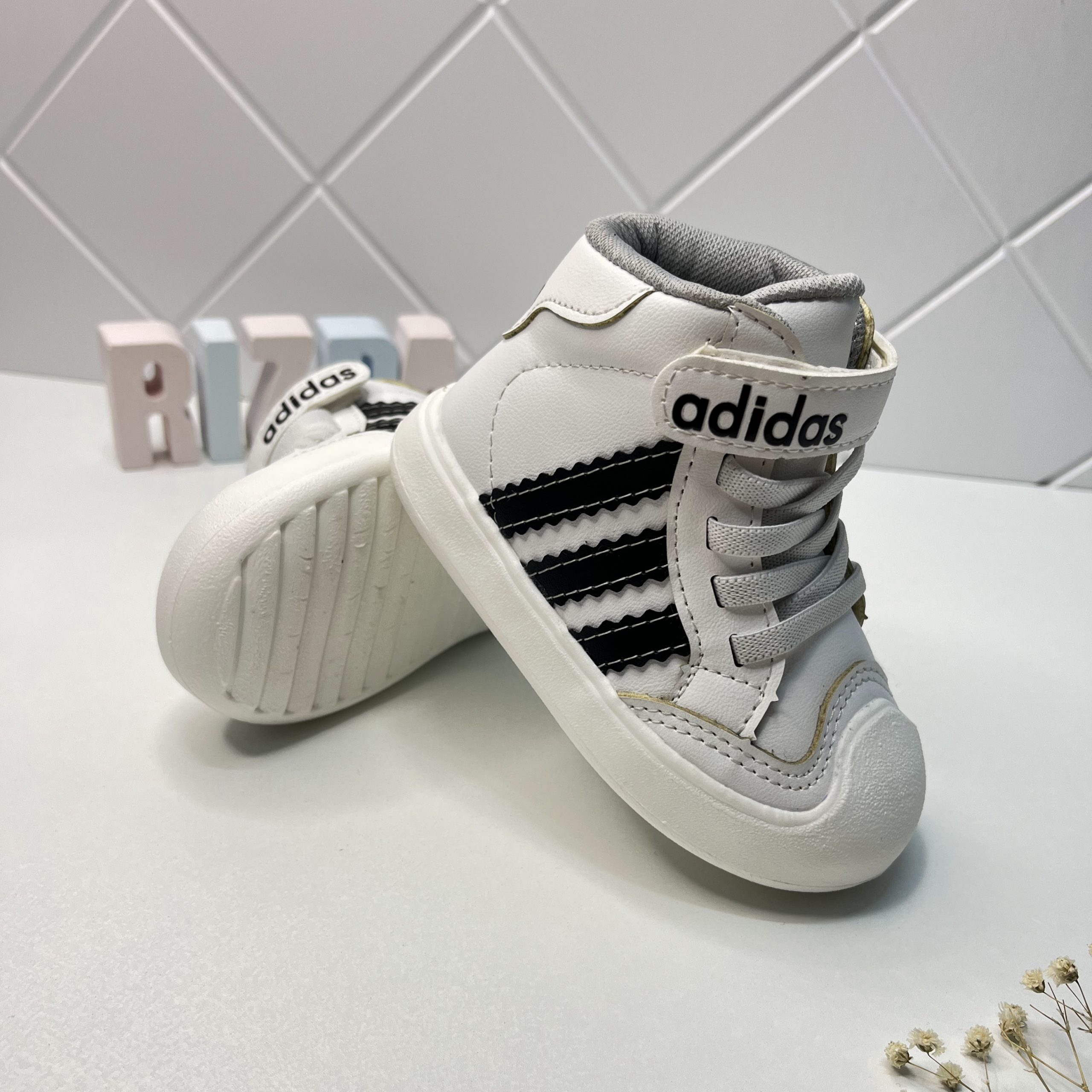 نیمساق آدیداس بچگانه - Image 4