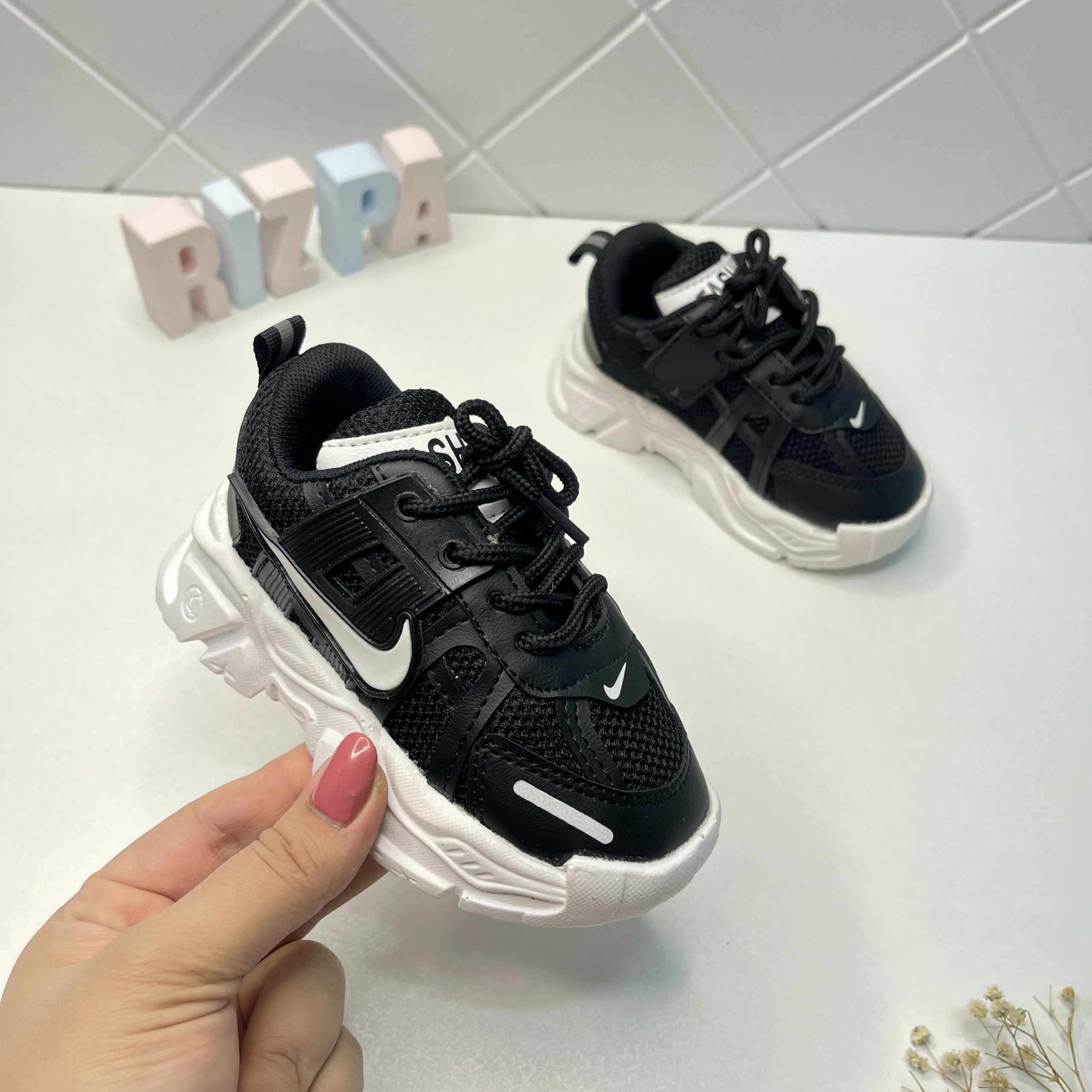 کتونی اسپرت نایک v2k - Image 2